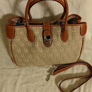 Dooney and Bourke satchel handbag